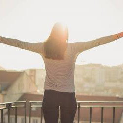 Ces phrases motivantes pour commencer la journée du bon pied Ces phrases motivantes pour commencer la journée du bon pied