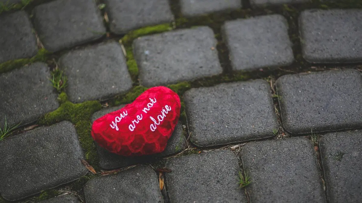 Des mots qui réconfortent : phrases pour tenir bon quand tout va mal