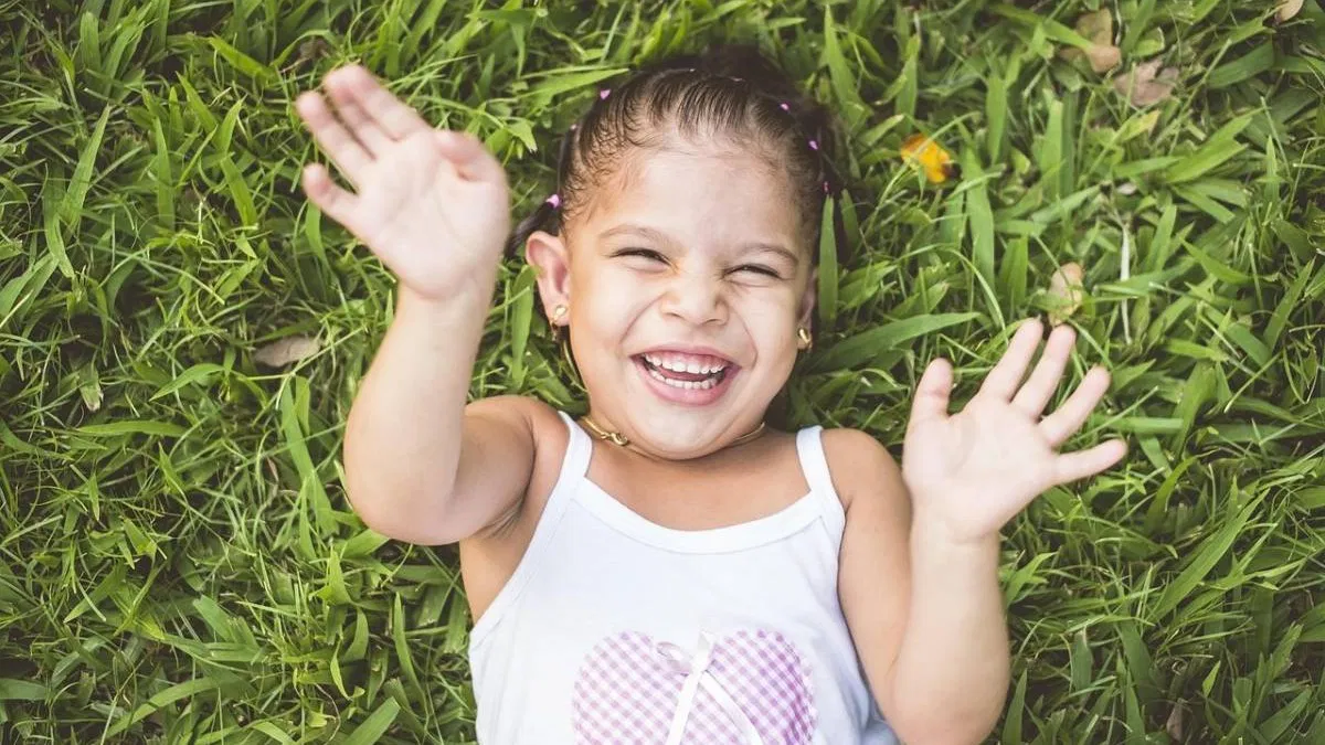 Ces phrases qui vous donnent 5 bonnes raisons de sourire chaque jour et changer votre vie