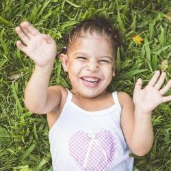 Ces phrases qui vous donnent 5 bonnes raisons de sourire chaque jour et changer votre vie Ces phrases qui vous donnent 5 bonnes raisons de sourire chaque jour et changer votre vie