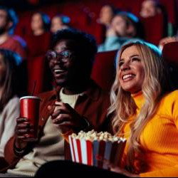 Quiz cinéma : saurez-vous reconnaître ces répliques drôles et cultes ? Quiz cinéma : saurez-vous reconnaître ces répliques drôles et cultes ?