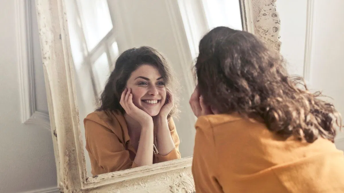 Apprendre à s’aimer : 9 phrases qui favorisent l’acceptation de soi