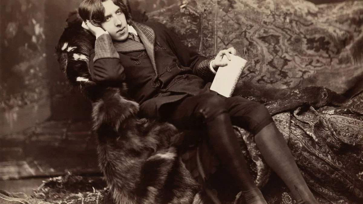 « Soyez vous-même » : la phrase d’Oscar Wilde plus inspirante que jamais