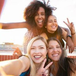 Ces phrases qui nous donnent envie de profiter de la vie quand tout semble incertain Ces phrases qui nous donnent envie de profiter de la vie quand tout semble incertain