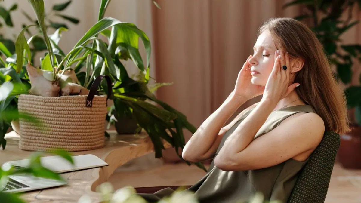 Micro-méditation : 5 exercices de 2 minutes pour calmer le stress au quotidien
