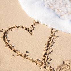 Pourquoi vouloir contrôler l'amour est une erreur, selon Paulo Coelho