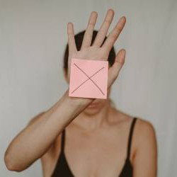 12 phrases pour oser poser des limites (sans culpabiliser)