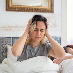 12 phrases pour arrêter de trop réfléchir et retrouver un peu de calme mental