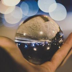 Test : horoscope, intuition, hasard… À quel point y croyez-vous vraiment ?